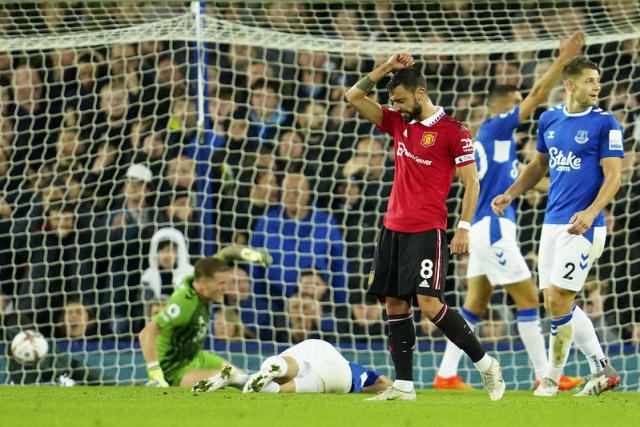 NBA交易市场动态：湖人完成外援签约,